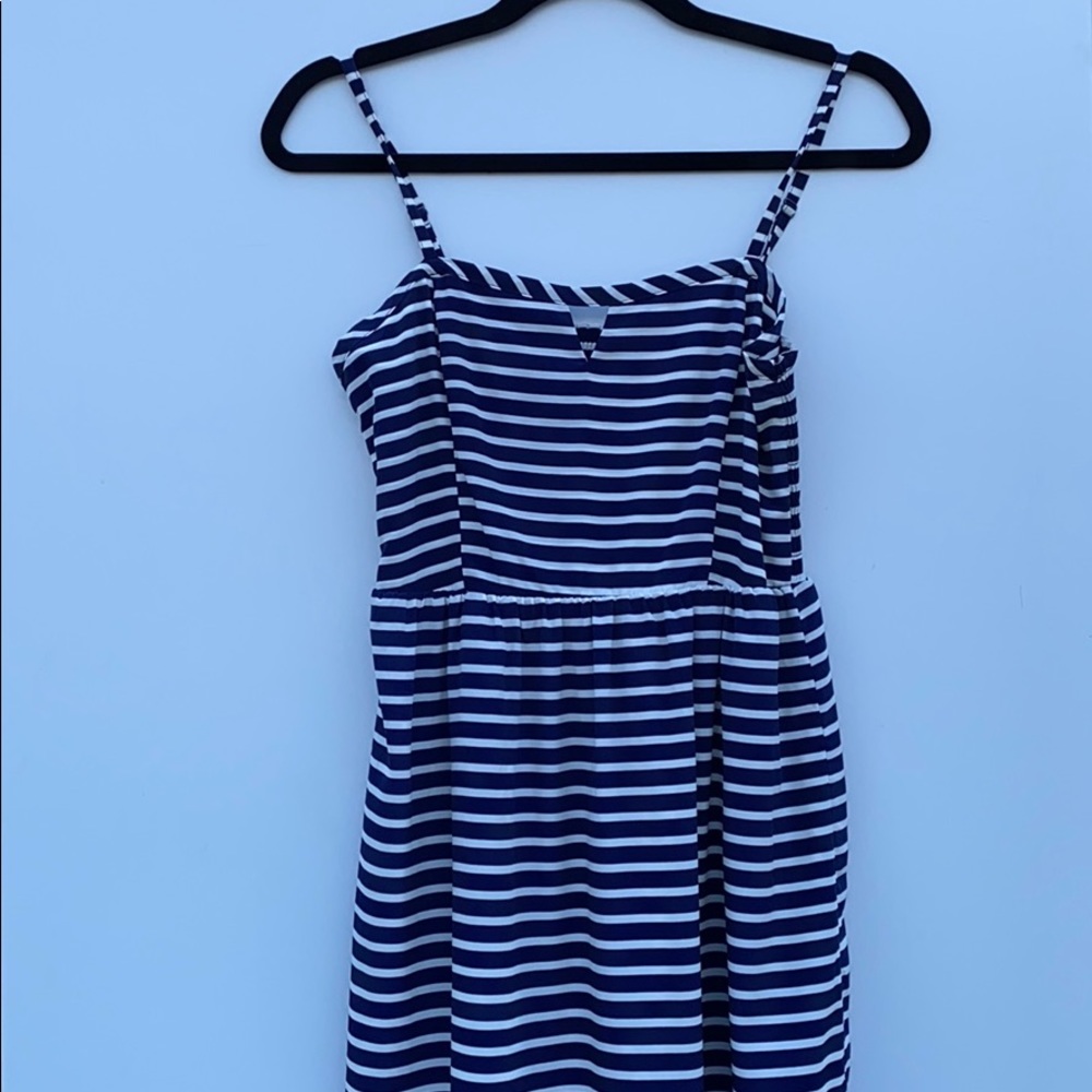Striped keyhole dress